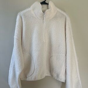 Old Navy Women's Off-White Teddy Pullover